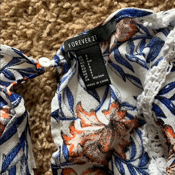 Romper - Picture 2 of 3